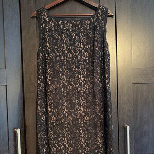 Adrianna Papell Black Lace Sheath Midi Dress - Size 16